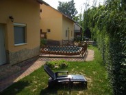 Beatrix Apartmanház Balatonrendes