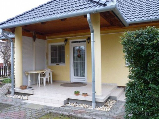   - Tamás Marika Apartmanház Balatonboglár