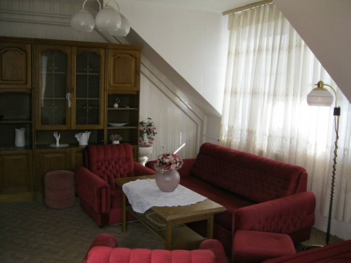   - Center Apartman Balatonboglár