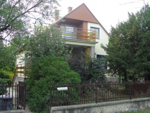   - Zanati Villa Vonyarcvashegy