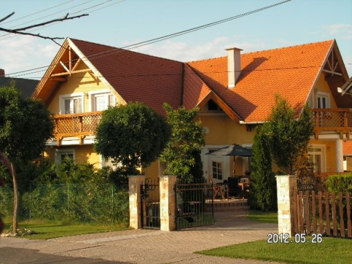   - Apartman Zoltán Balatonlelle