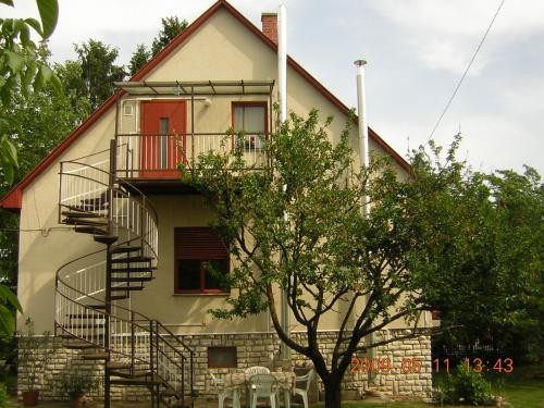   - Manyi Apartman Fonyód