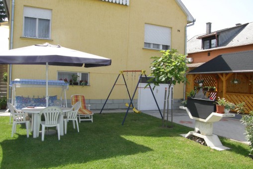   - Rózsika Apartman Fonyód
