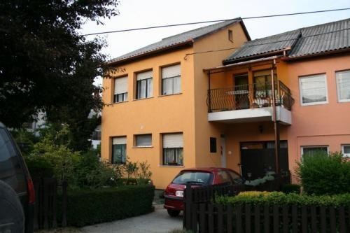   - Kolip Zsuzsa 6 fős apartman Fonyód